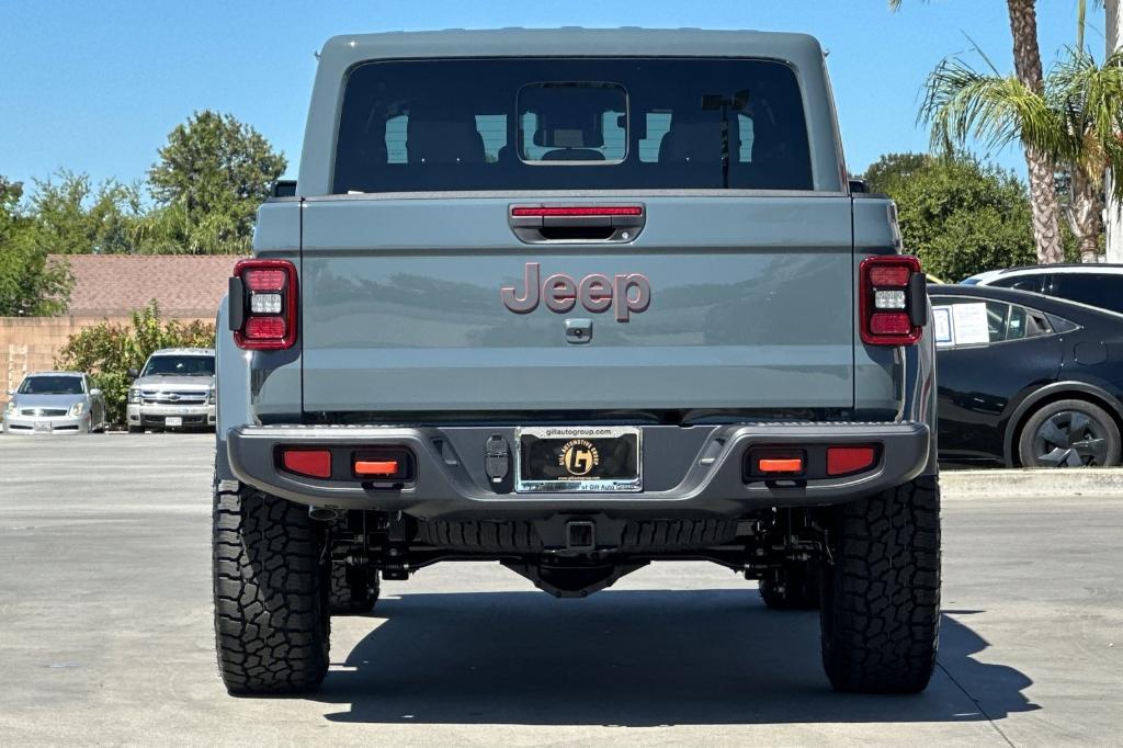 new 2025 Jeep Gladiator car, priced at $50,500