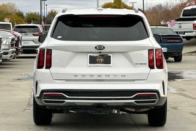 used 2021 Kia Sorento car, priced at $22,829