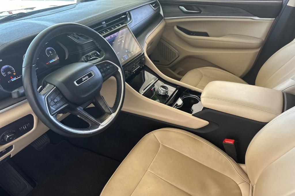 used 2022 Jeep Grand Cherokee L car, priced at $32,399