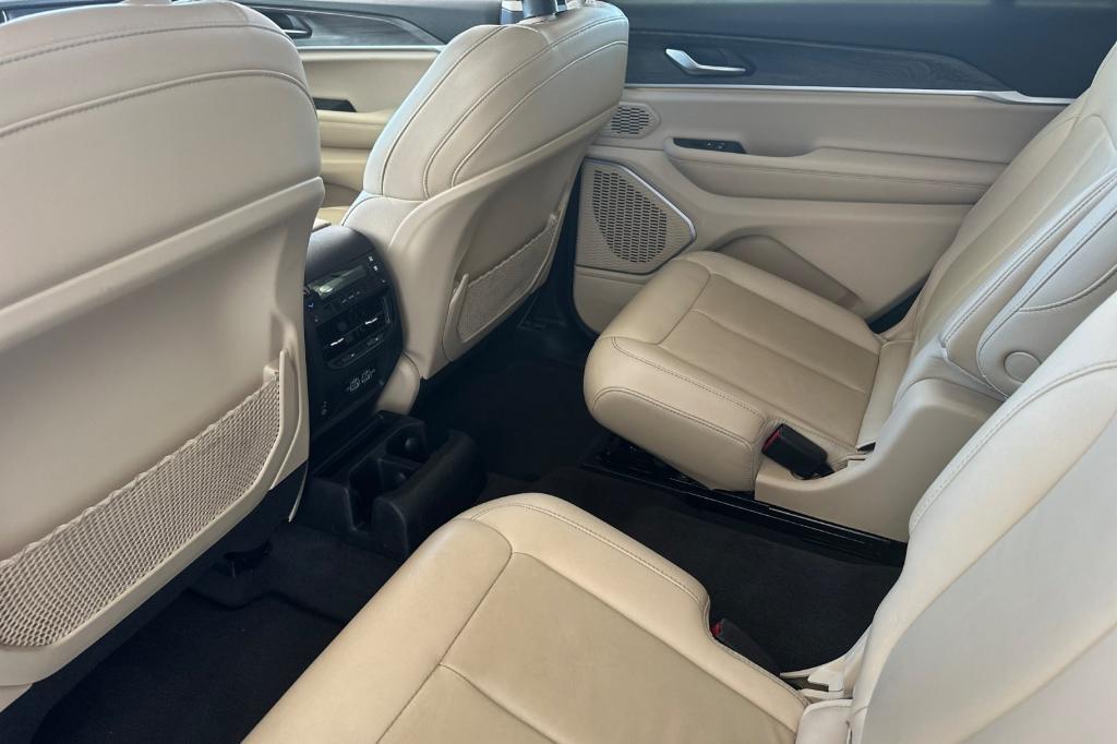 used 2022 Jeep Grand Cherokee L car, priced at $32,399