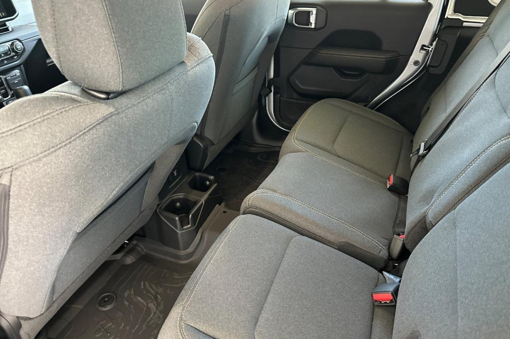 new 2024 Jeep Wrangler car, priced at $48,919