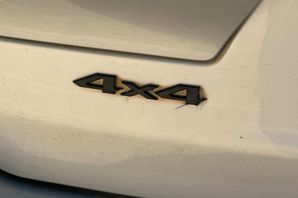 used 2023 Jeep Grand Cherokee L car, priced at $34,577