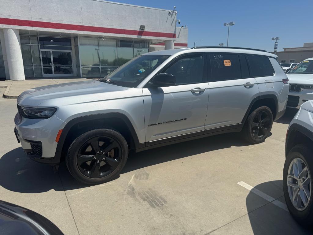 used 2023 Jeep Grand Cherokee L car, priced at $35,720