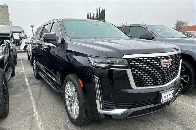 used 2022 Cadillac Escalade ESV car, priced at $64,367