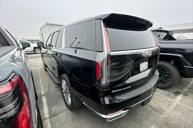 used 2022 Cadillac Escalade ESV car, priced at $64,367