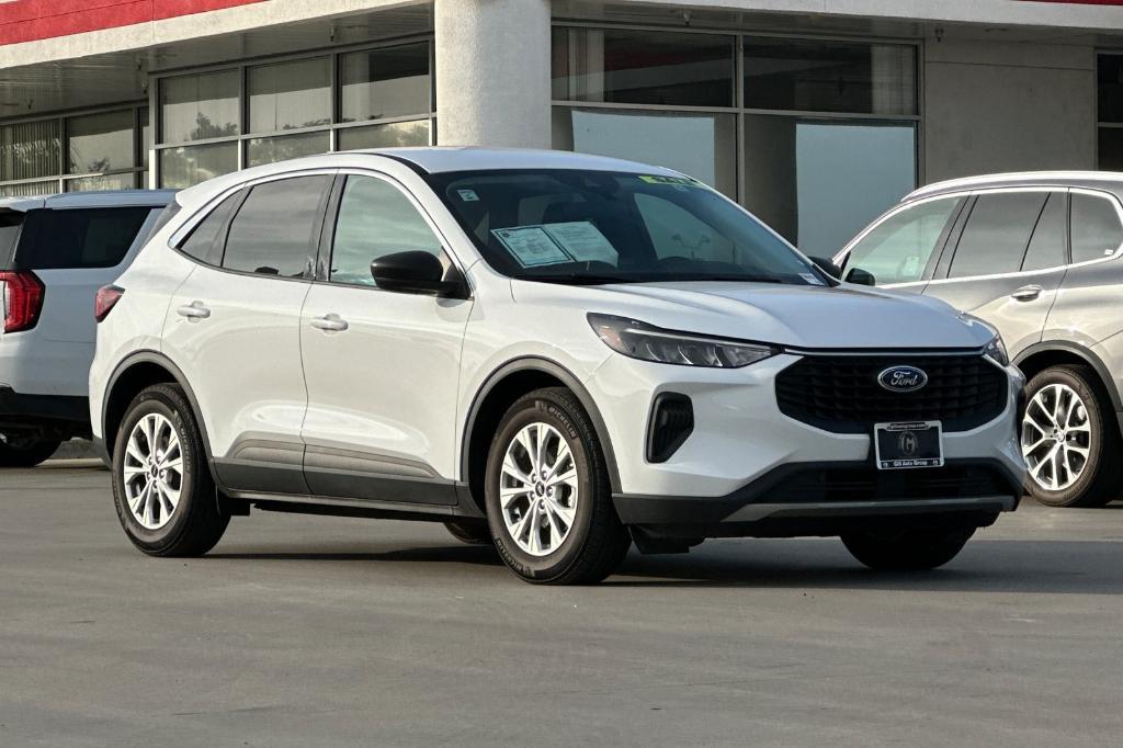 used 2023 Ford Escape car, priced at $20,428
