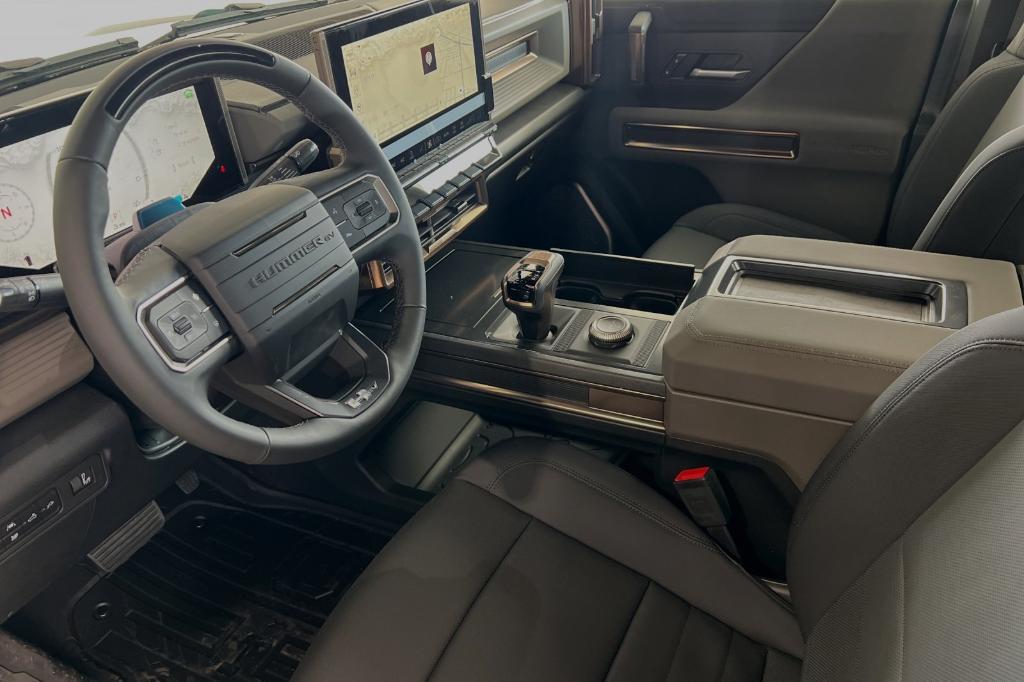 new 2025 GMC HUMMER EV Pickup car, priced at $99,790