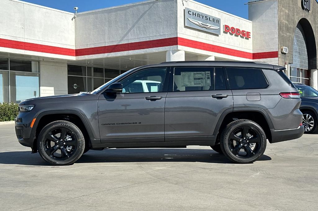 new 2025 Jeep Grand Cherokee L car, priced at $44,472