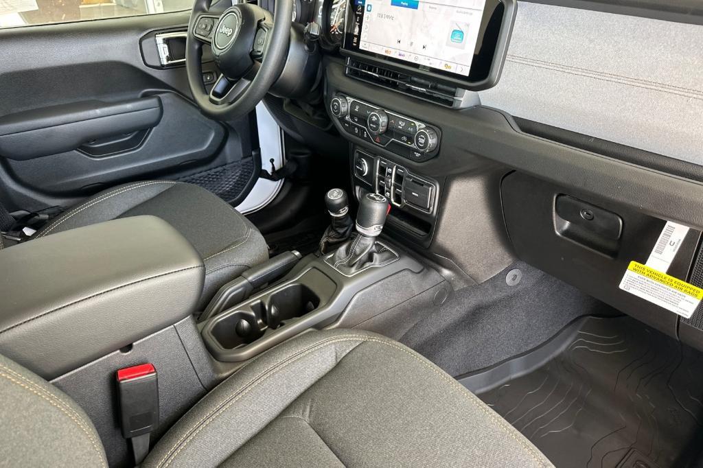 new 2025 Jeep Wrangler car, priced at $39,000