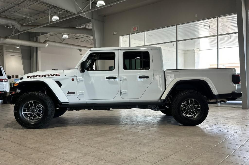 new 2025 Jeep Gladiator car, priced at $47,000