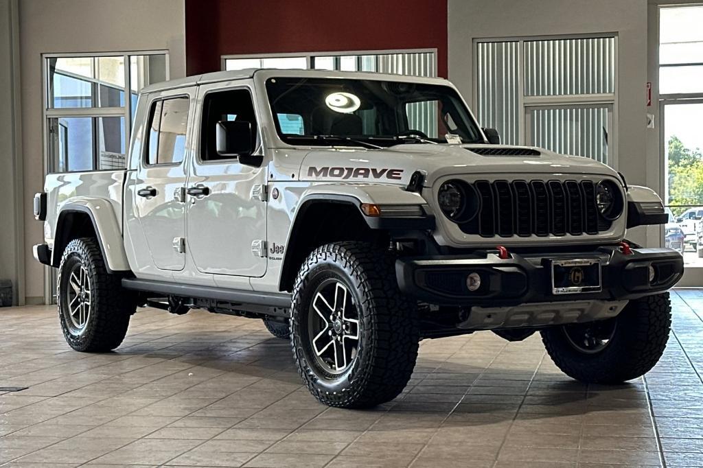 new 2025 Jeep Gladiator car, priced at $47,000