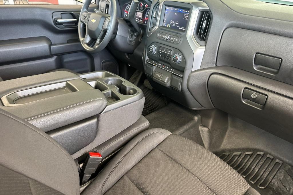 used 2024 Chevrolet Silverado 1500 car, priced at $31,299
