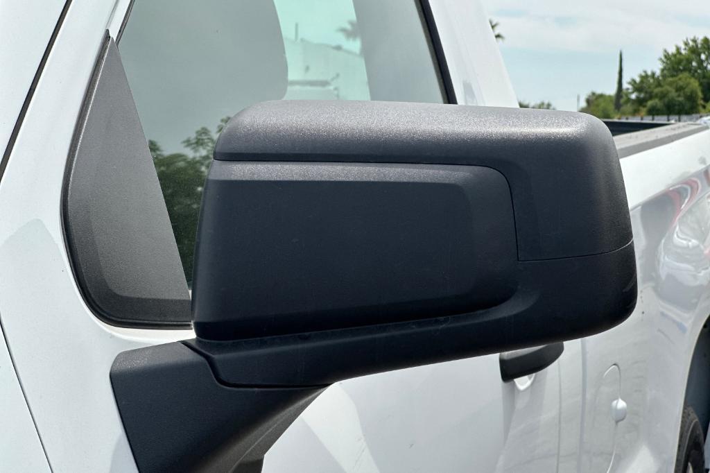 used 2024 Chevrolet Silverado 1500 car, priced at $33,208