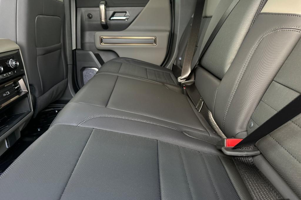 new 2025 GMC HUMMER EV Pickup car, priced at $90,690