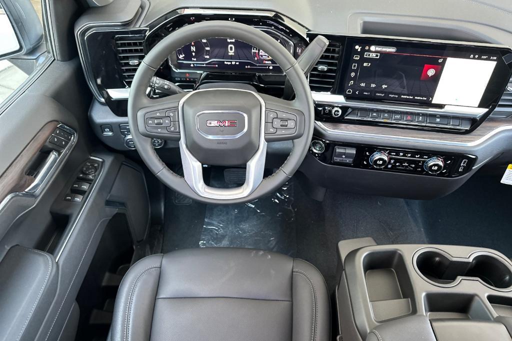 new 2025 GMC Sierra 1500 car, priced at $60,035