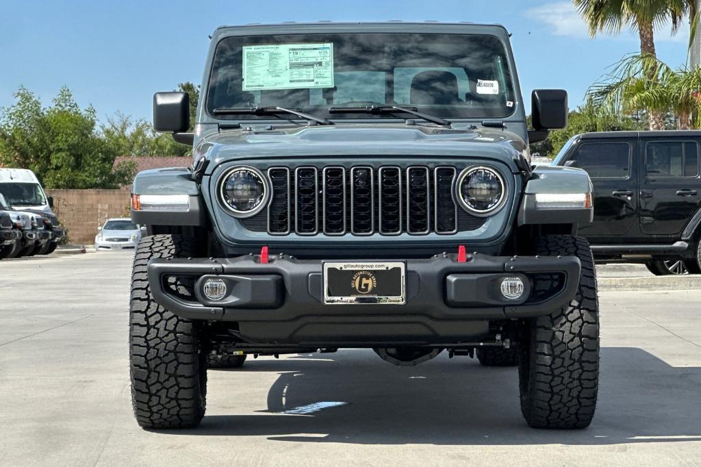 new 2025 Jeep Gladiator car, priced at $60,010