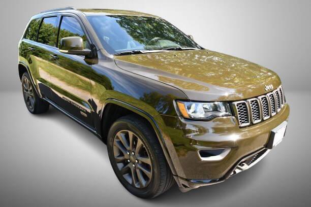 used 2016 Jeep Grand Cherokee car, priced at $17,997