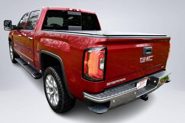 used 2018 GMC Sierra 1500 car, priced at $28,878