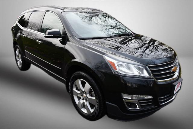 used 2015 Chevrolet Traverse car, priced at $13,373