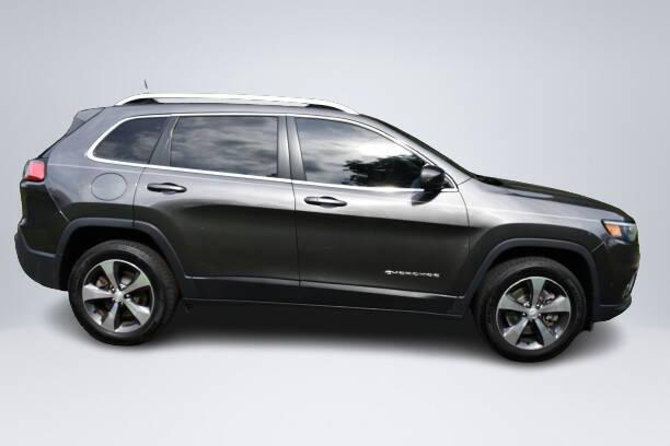 used 2019 Jeep Cherokee car, priced at $21,466