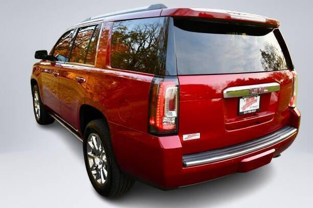 used 2015 GMC Yukon car, priced at $26,966