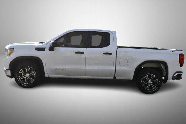 used 2021 GMC Sierra 1500 car, priced at $27,845