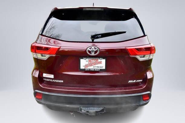 used 2018 Toyota Highlander car, priced at $20,938