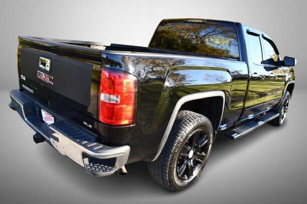 used 2015 GMC Sierra 1500 car, priced at $22,441