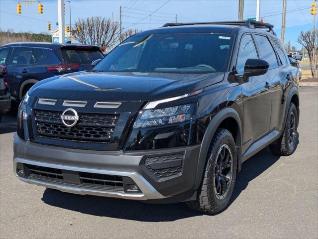 new 2025 Nissan Pathfinder car, priced at $45,175