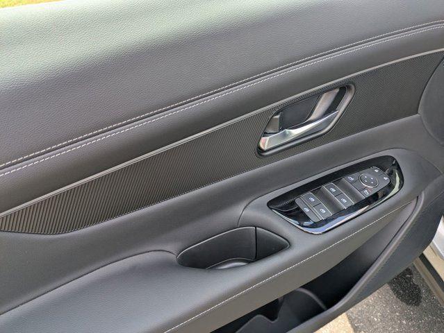 new 2025 Nissan Murano car, priced at $41,875