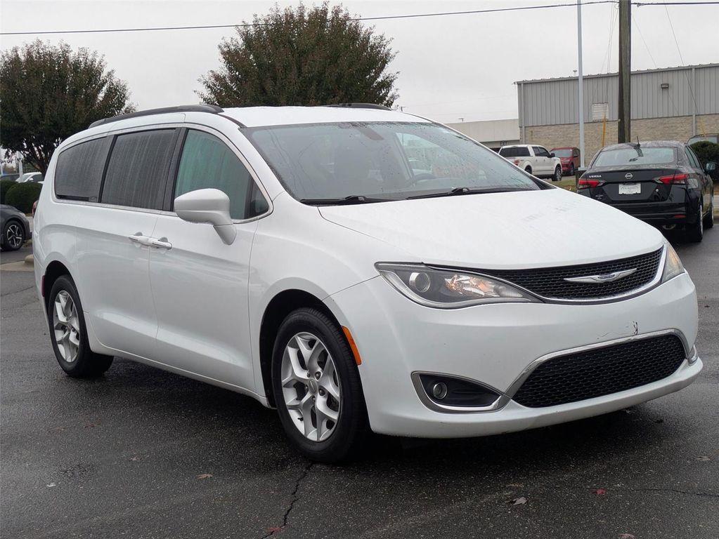 used 2020 Chrysler Pacifica car, priced at $13,888