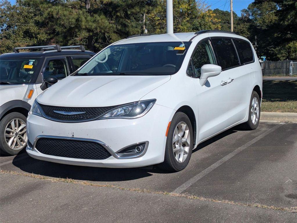 used 2020 Chrysler Pacifica car, priced at $13,888