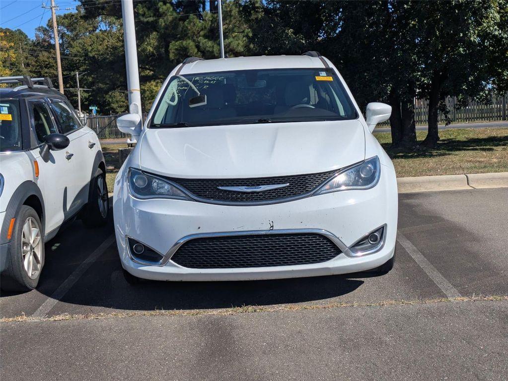 used 2020 Chrysler Pacifica car, priced at $13,888