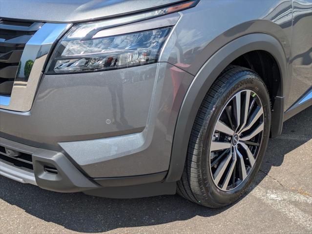 new 2025 Nissan Pathfinder car, priced at $52,437