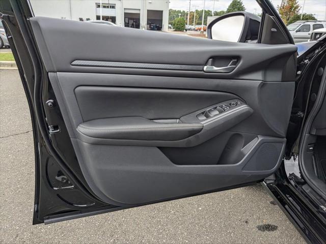 new 2025 Nissan Altima car, priced at $30,282