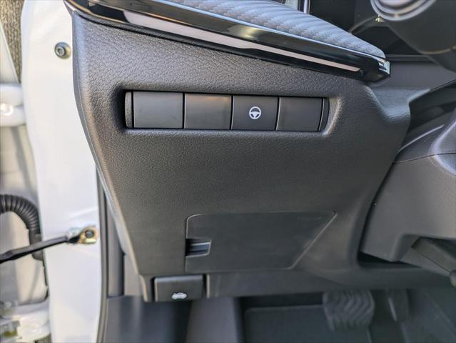 new 2025 Nissan Kicks car, priced at $29,615
