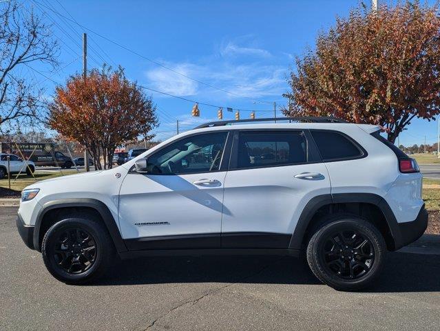 used 2019 Jeep Cherokee car, priced at $24,025