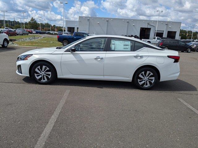 new 2025 Nissan Altima car, priced at $28,505