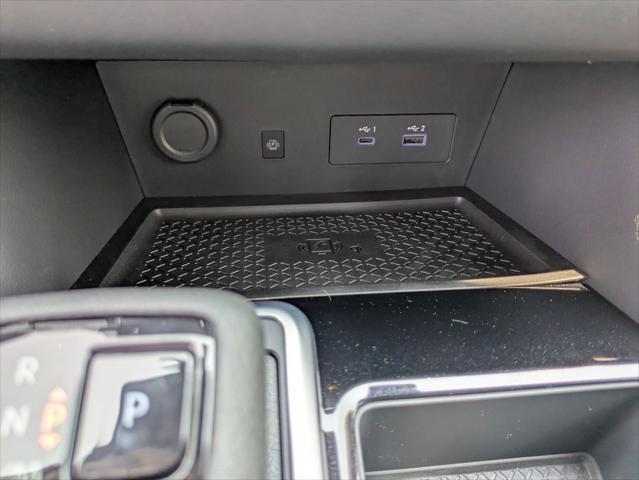 new 2025 Nissan Pathfinder car, priced at $44,856