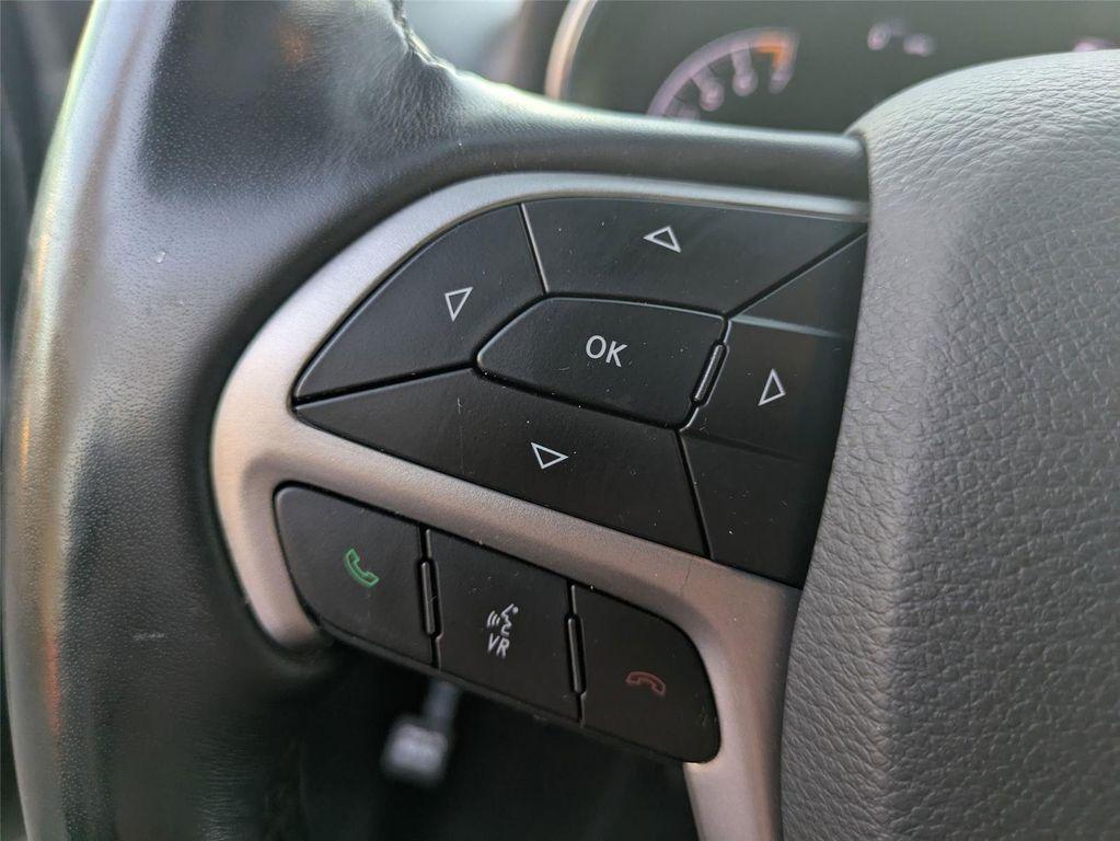 used 2022 Jeep Grand Cherokee car, priced at $24,795