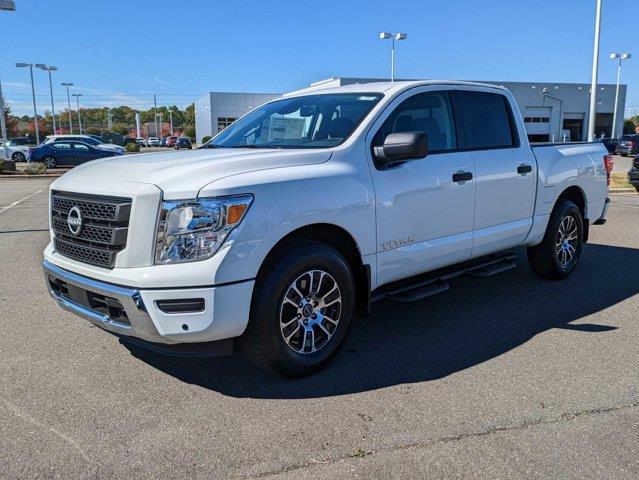 new 2024 Nissan Titan car, priced at $46,658