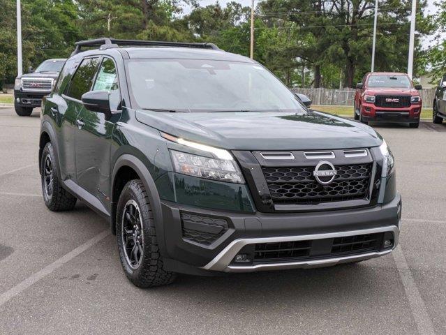 new 2024 Nissan Pathfinder car, priced at $45,880