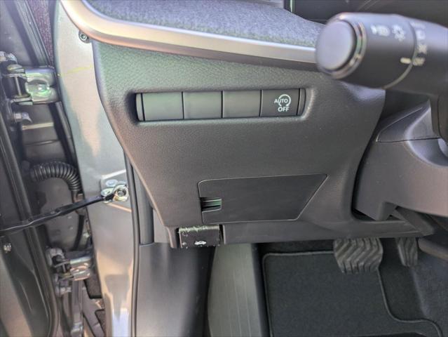 new 2025 Nissan Kicks car, priced at $25,075