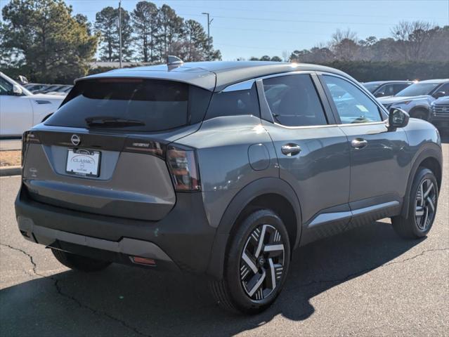 new 2025 Nissan Kicks car, priced at $25,075