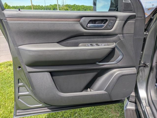 new 2025 Nissan Armada car, priced at $82,630