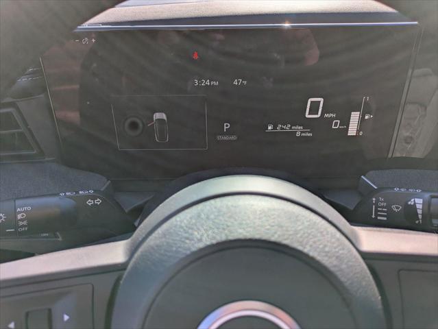 new 2025 Nissan Kicks car, priced at $26,185