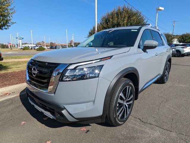 new 2025 Nissan Pathfinder car, priced at $53,432