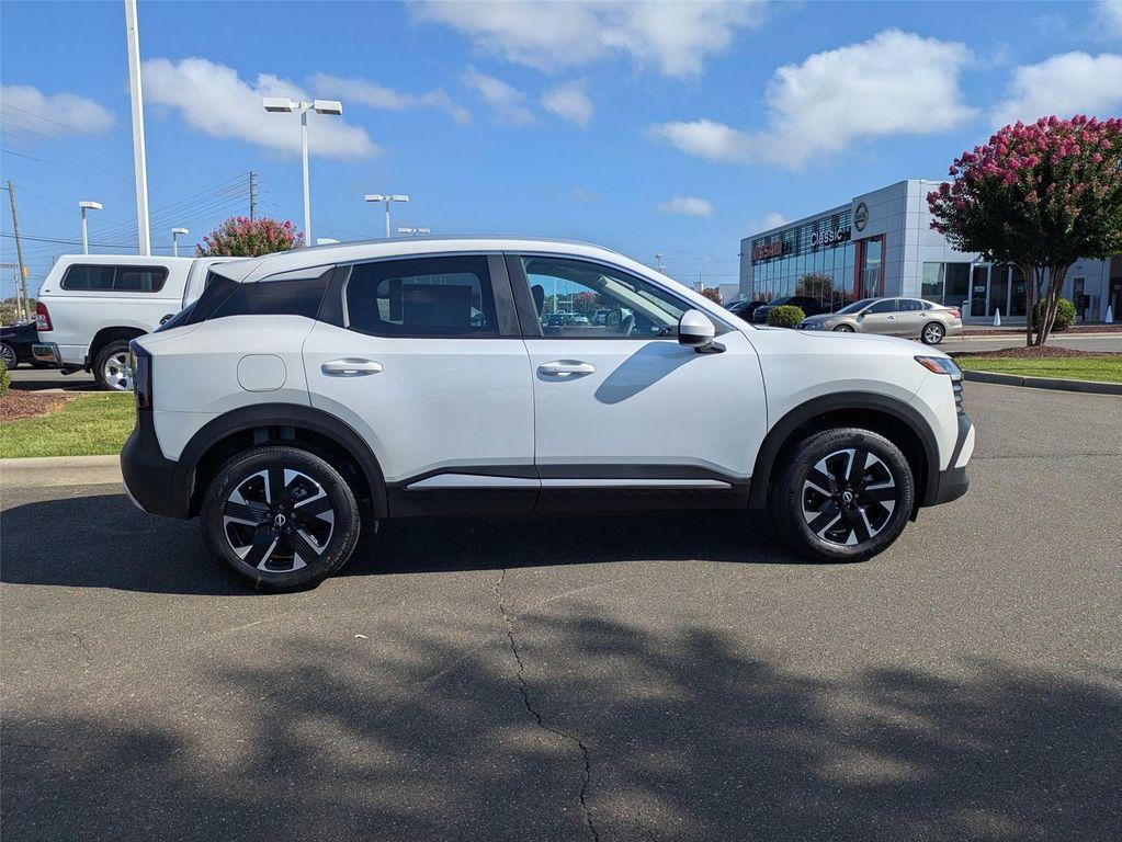 new 2025 Nissan Kicks car, priced at $27,550
