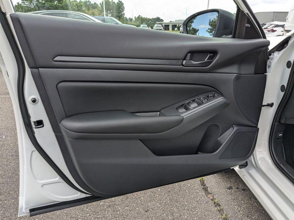 new 2025 Nissan Altima car, priced at $27,005