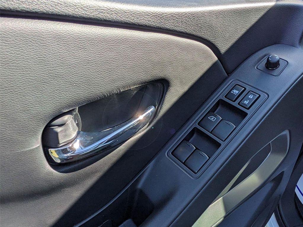 new 2025 Nissan Frontier car, priced at $35,220